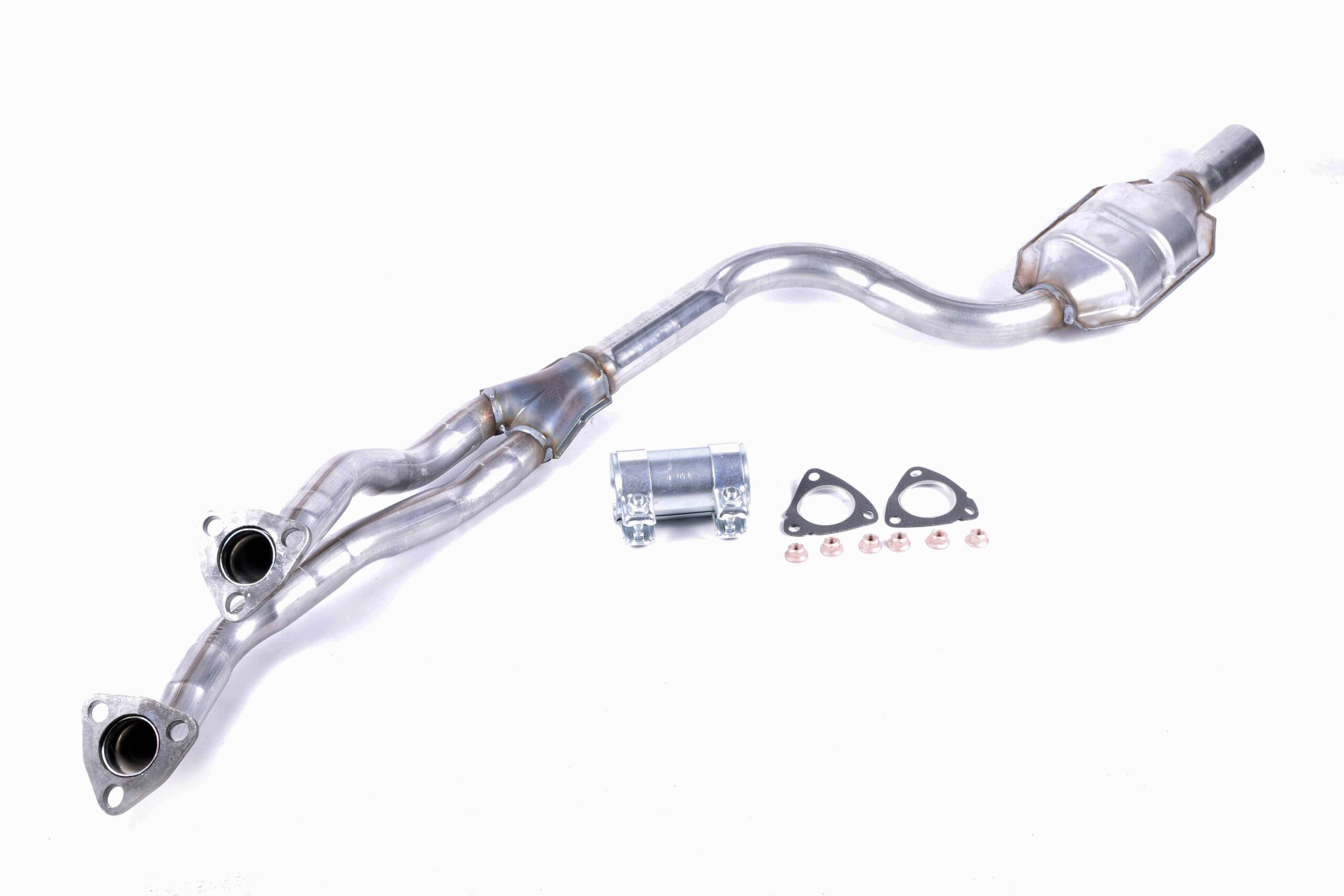 Katalizator BMW 520 2.0(i) (–) – BM8015T